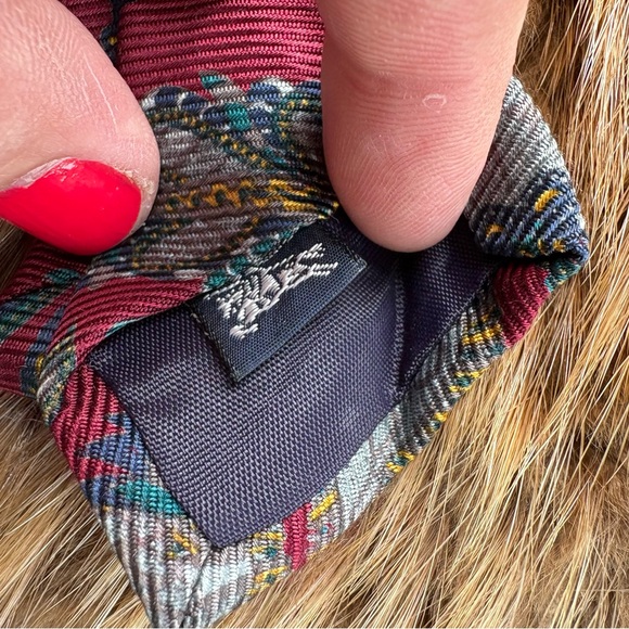 Vintage Burberry Tie - Picture 4 of 5